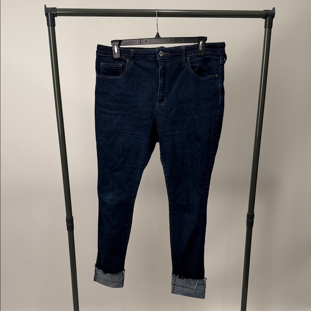 Universal Thread Deep Indigo High Rise Skinny Jeans